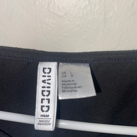 Black Rouched Top - Picture 2 of 2